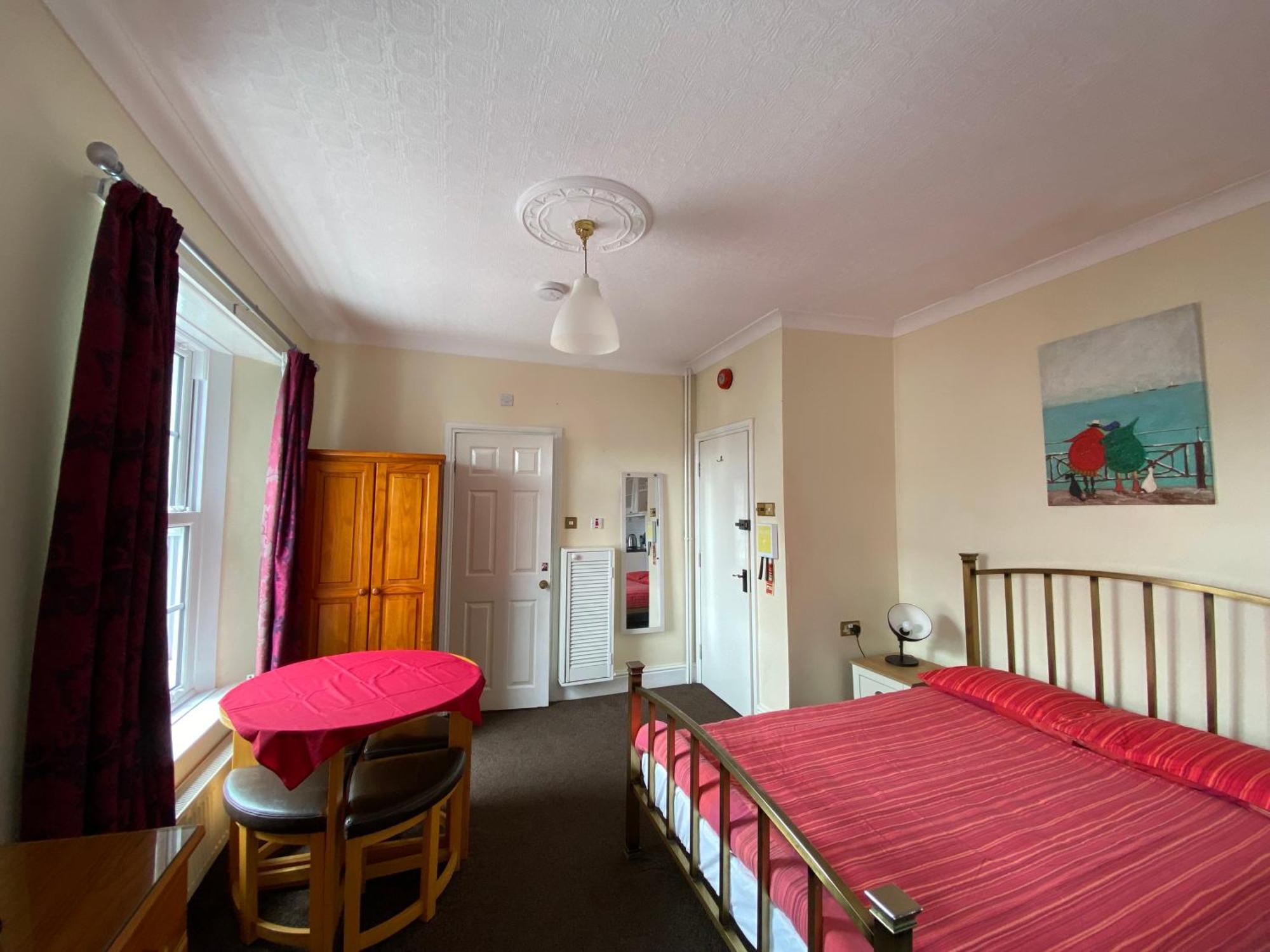 Belgravia Luxury Holiday Apartments Torquay Szoba fotó